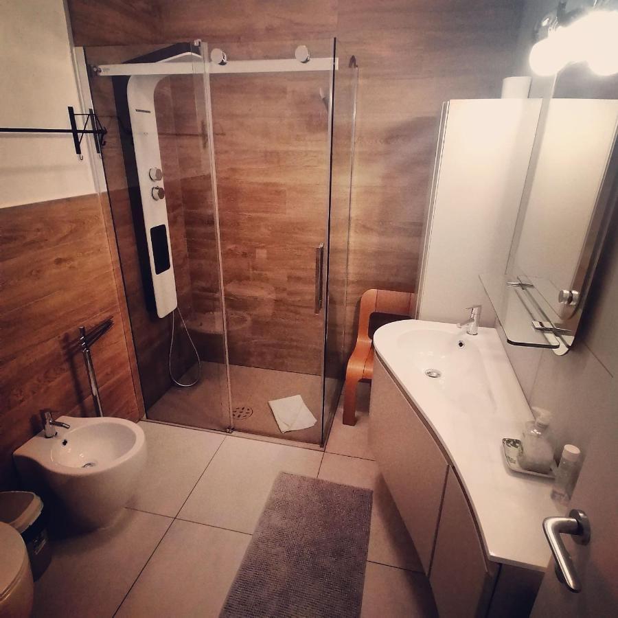 Ferienwohnung Bellavista Eremitaggio Torri Del Benaco Exterior foto