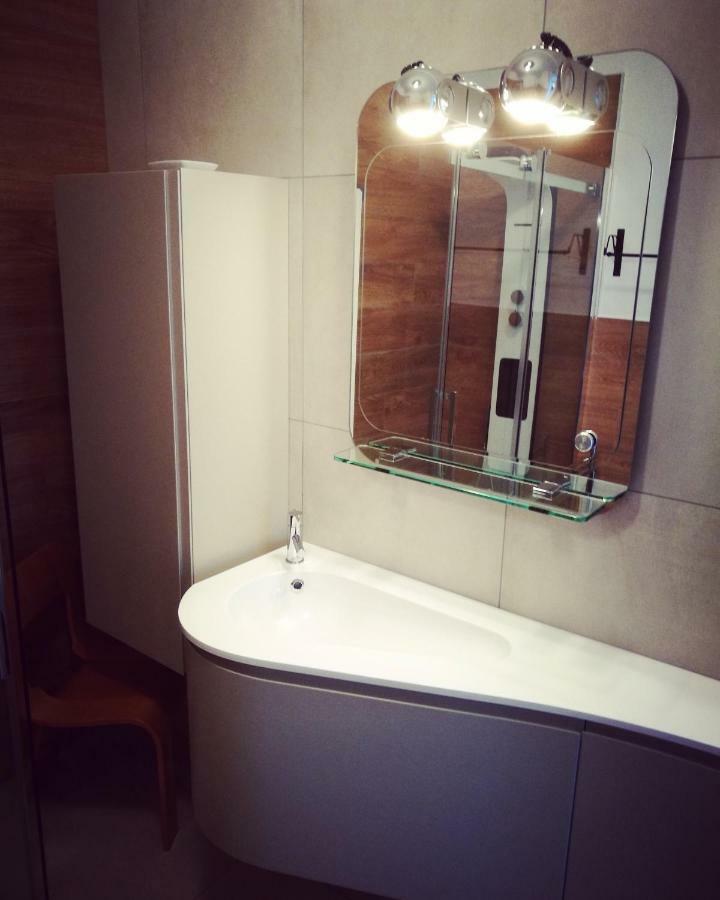 Ferienwohnung Bellavista Eremitaggio Torri Del Benaco Exterior foto