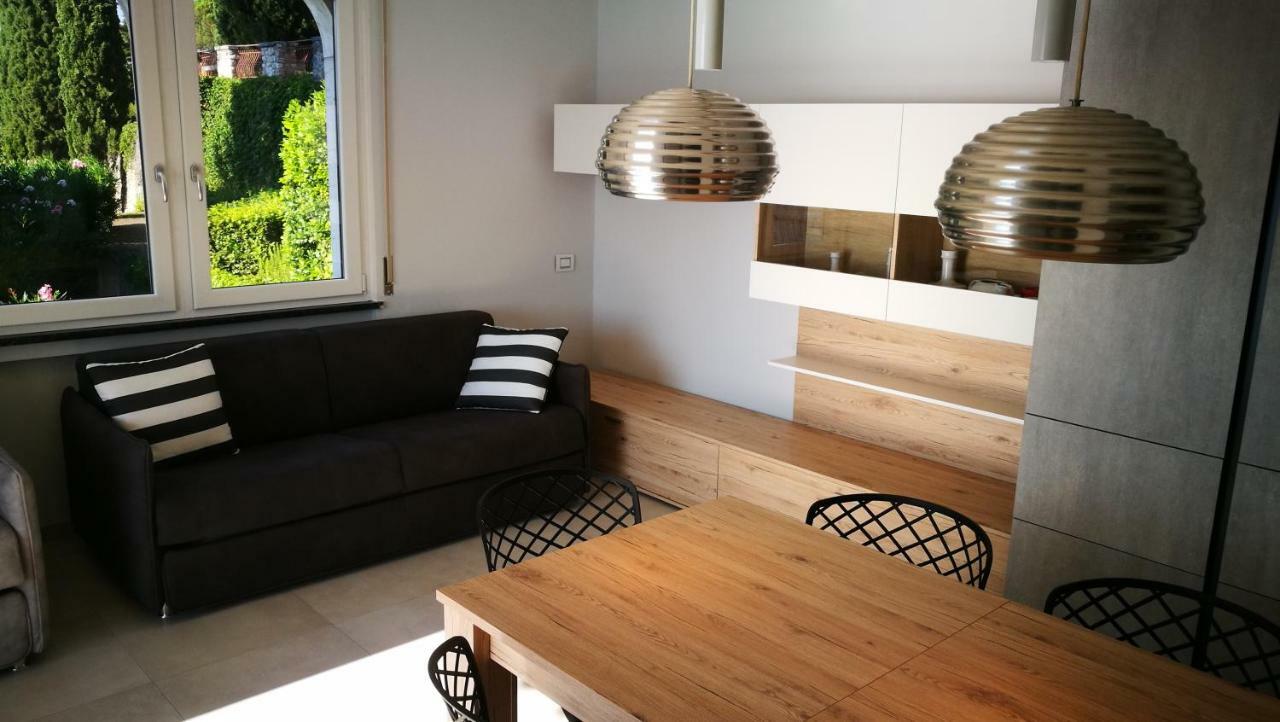 Ferienwohnung Bellavista Eremitaggio Torri Del Benaco Exterior foto